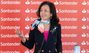 Banco Santander suspende el programa de recompra de acciones del 24 de abril al 26 de mayo tras la adquisición de Webster