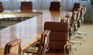 El Consejo de Naturgy pone fin a la era de las mayorías reforzadas y da la bienvenida a Enrico Letta y Anke Groth