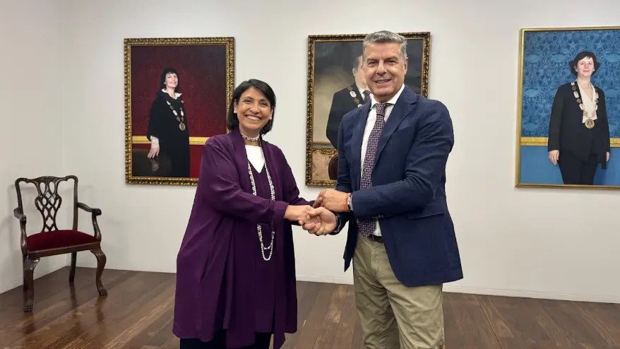 Presidentes Consejo General de Economistas de Espana CGE y la Ordem dos Contabilistas Certificados de Portugal OCC
