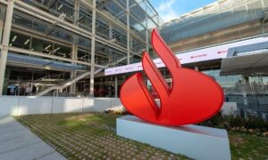 Santander recibe la aprobación de la Fed para la adquisición de Webster Financial Corporation