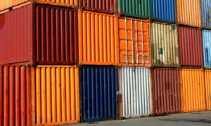 España: El déficit comercial crece un 30%, hasta los 38.000 millones de euros