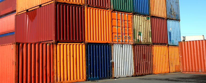 España: El déficit comercial crece un 30%, hasta los 38.000 millones de euros