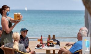 España: El paro aumenta en 44.419 personas en agosto
