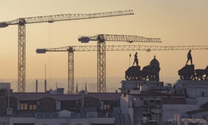 ¿Crisis inmobiliaria? El INE afirma que la “construcción de edificios” cae un 40% interanual