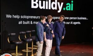 Bill McIntosh construye un camino hacia el espíritu empresarial basado en la conversación con Buildy.ai